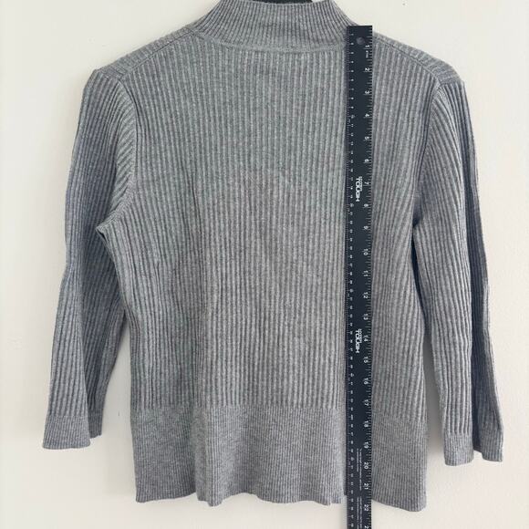 Y2k Cable & Gauge Petite Gray Ribbed Ruffle Sweater 3/4 Sleeves Mock Neck Size S - Picture 4 of 7